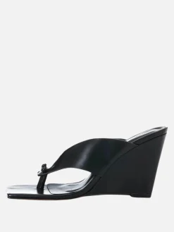 Alias Mae Aisha Heel - Black Online Only