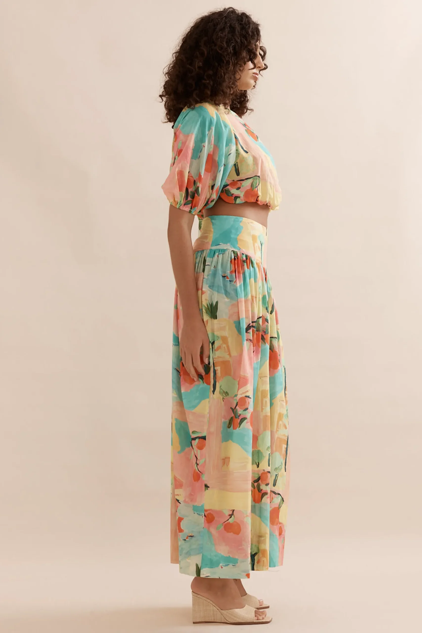Caitlin Crisp Coastline Crop - Capri Lawn