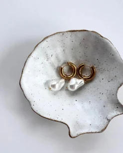 Castel & Co Pearl Earrings - Gold