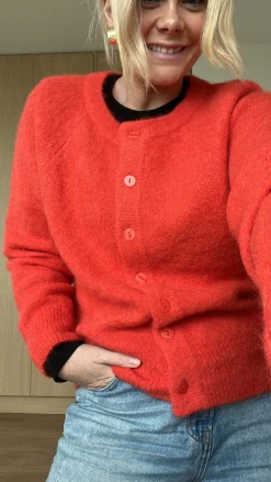 Drama The Label Cozy Cardi - Fire Red