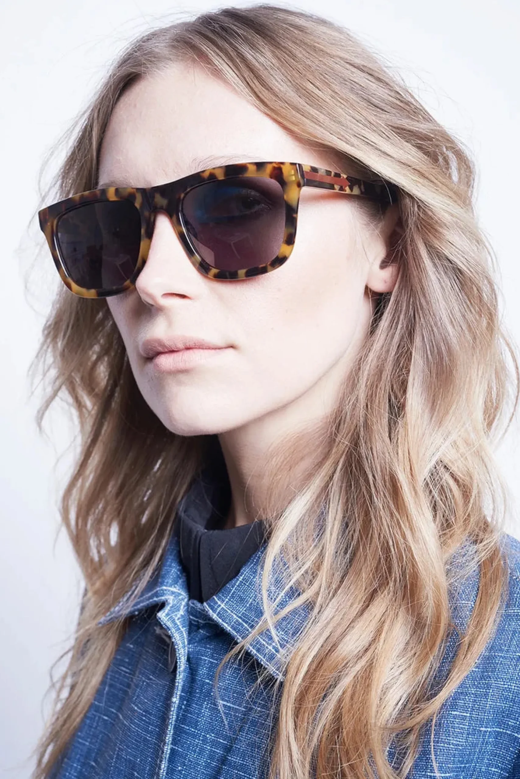 Karen Walker Deep Freeze Sunglasses - Crazy Tort
