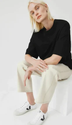 Kowtow Oversized Boxy Tee - Black