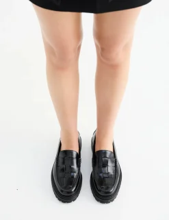 La Tribe Zoe Loafer - Black