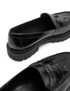La Tribe Zoe Loafer - Black