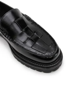 La Tribe Zoe Loafer - Black