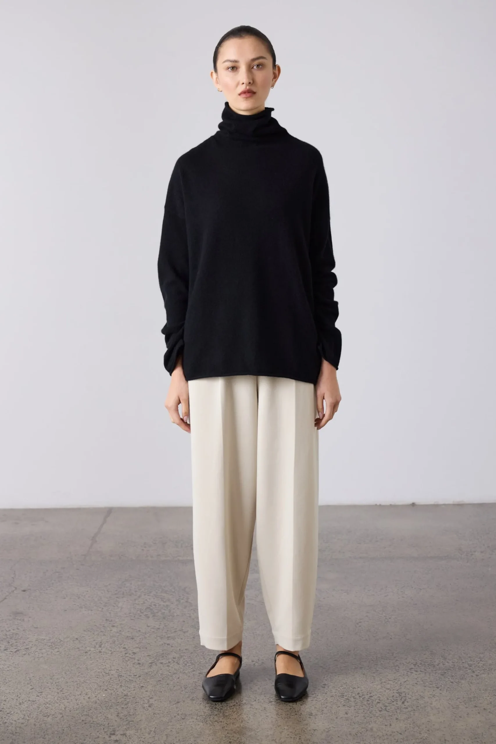 Laing Mara Funnel Neck - Black