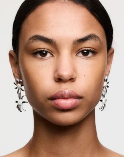 Meadowlark Daisy Drop Earrings - Sterling Silver