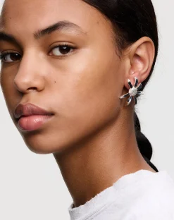 Meadowlark Large Daisy Earrings - Gold