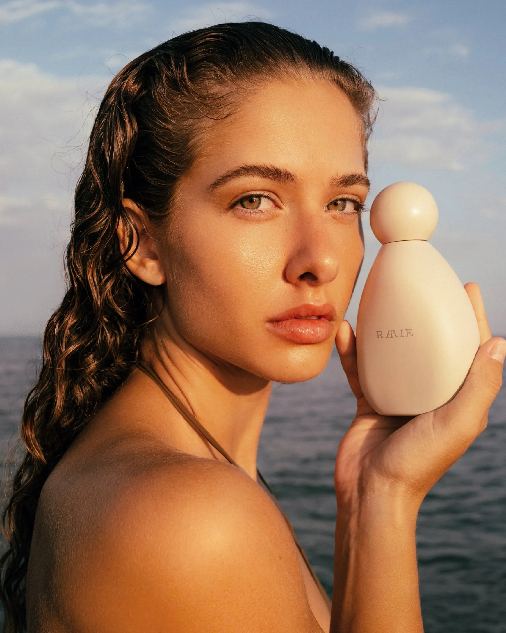 Raaie Golden Nectar Mānuka Honey Enzyme Cleanser