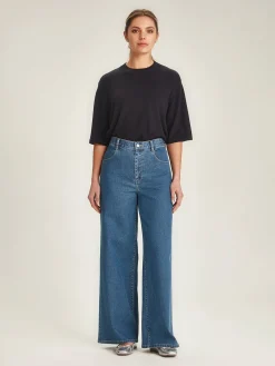 Sills + Co Mackenna Tee - Navy